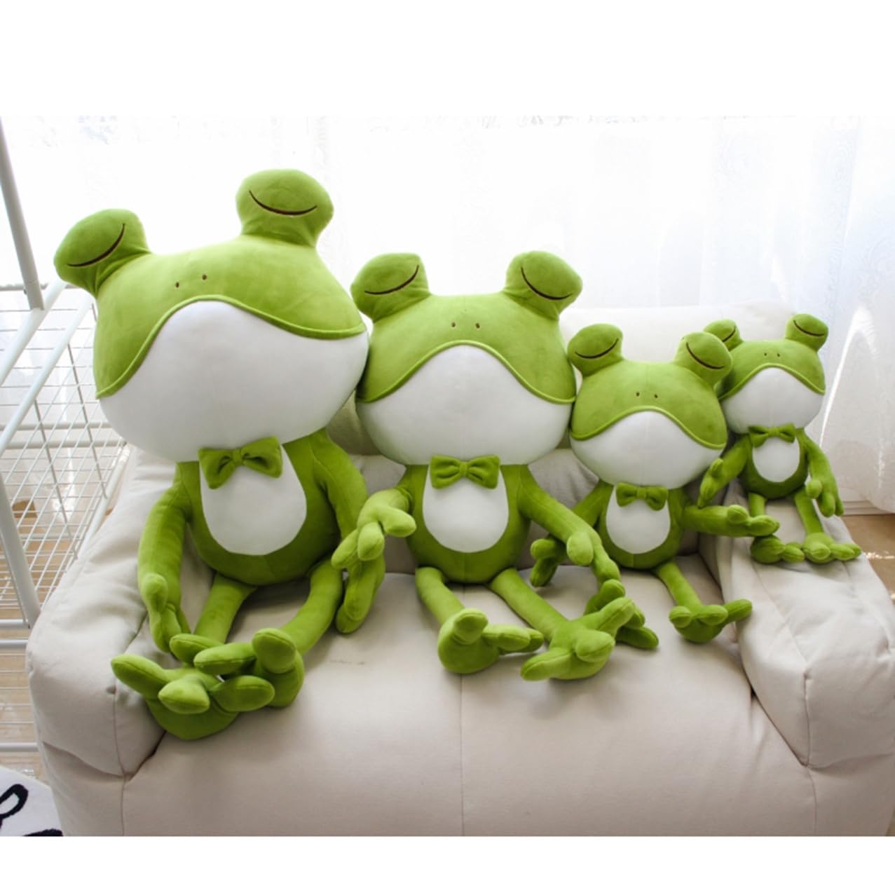 Amazon.co.jp: カエル ぬいぐるみ かえる 蛙 クッション 抱き枕